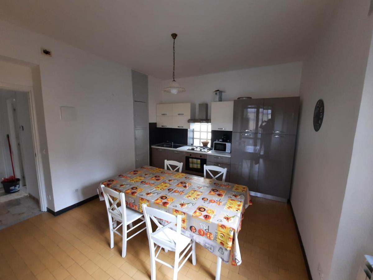 Casa Romeo Appartamento Con Posto Auto ฟีนาเลลีกูเร ภายนอก รูปภาพ
