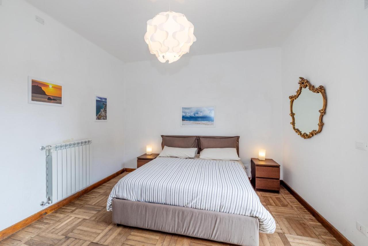 Casa Romeo Appartamento Con Posto Auto ฟีนาเลลีกูเร ภายนอก รูปภาพ