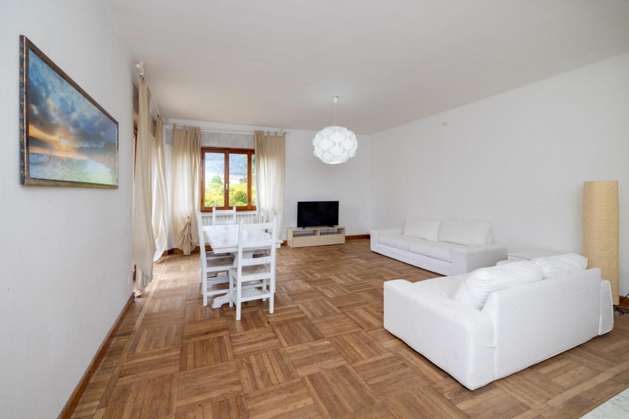 Casa Romeo Appartamento Con Posto Auto ฟีนาเลลีกูเร ภายนอก รูปภาพ