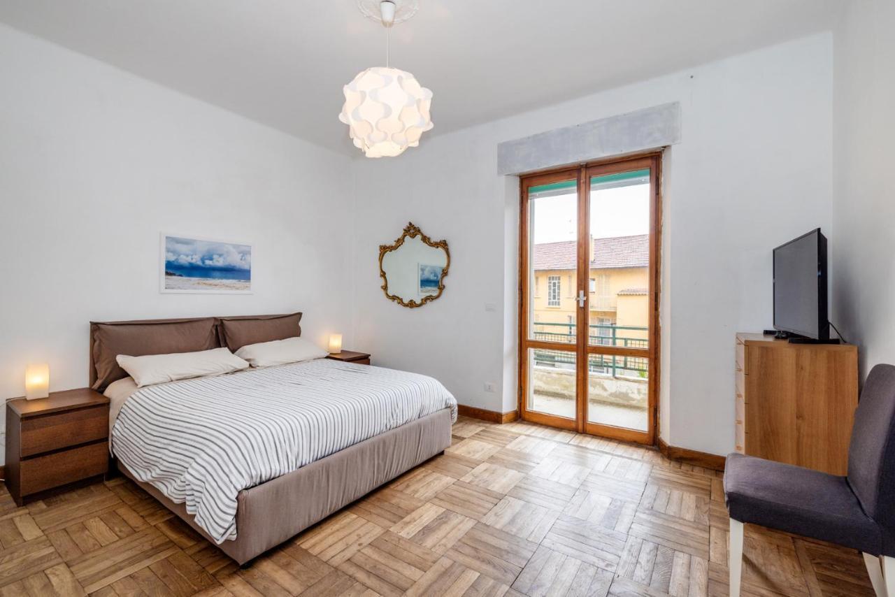 Casa Romeo Appartamento Con Posto Auto ฟีนาเลลีกูเร ภายนอก รูปภาพ