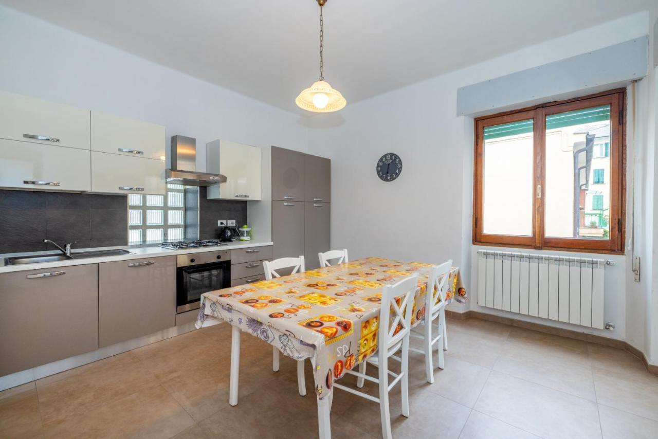 Casa Romeo Appartamento Con Posto Auto ฟีนาเลลีกูเร ภายนอก รูปภาพ