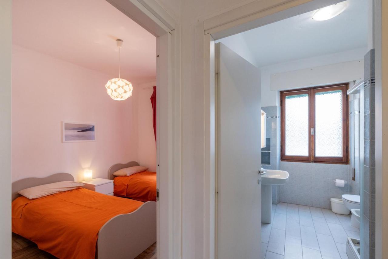 Casa Romeo Appartamento Con Posto Auto ฟีนาเลลีกูเร ภายนอก รูปภาพ