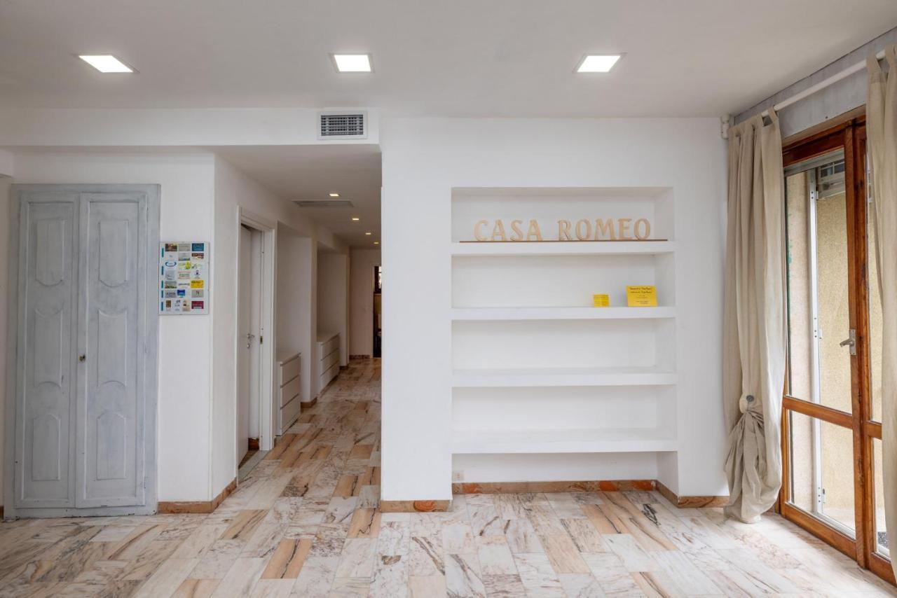 Casa Romeo Appartamento Con Posto Auto ฟีนาเลลีกูเร ภายนอก รูปภาพ