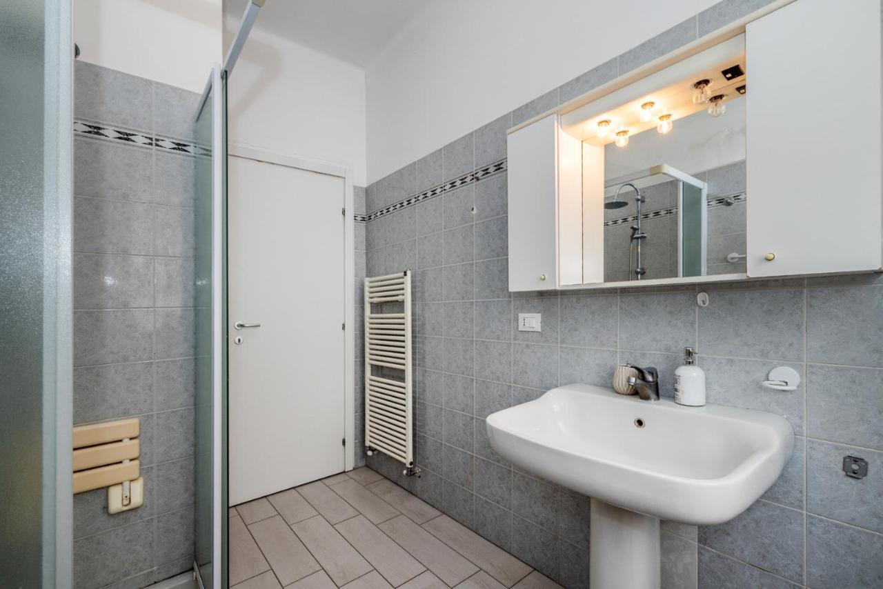 Casa Romeo Appartamento Con Posto Auto ฟีนาเลลีกูเร ภายนอก รูปภาพ