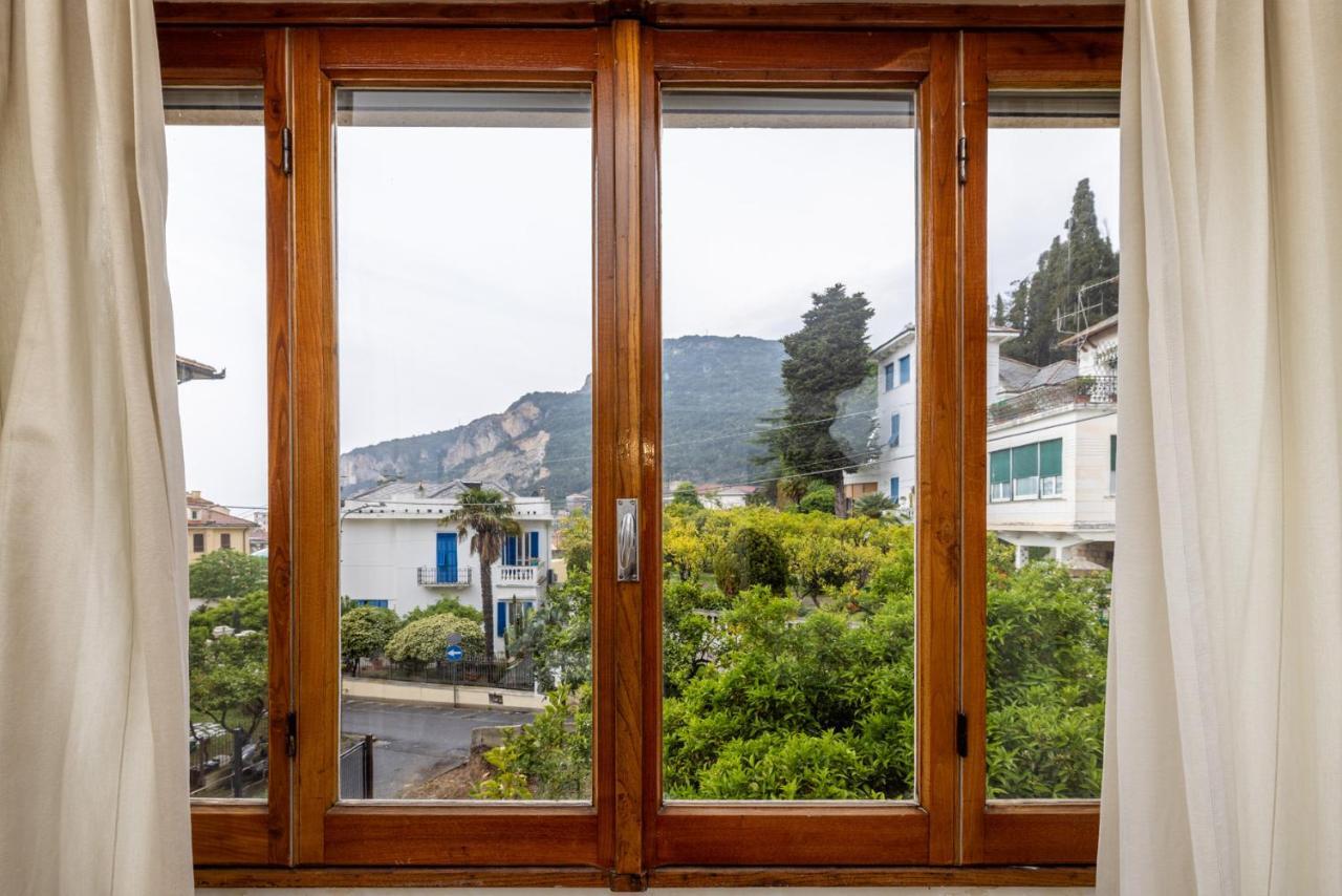 Casa Romeo Appartamento Con Posto Auto ฟีนาเลลีกูเร ภายนอก รูปภาพ