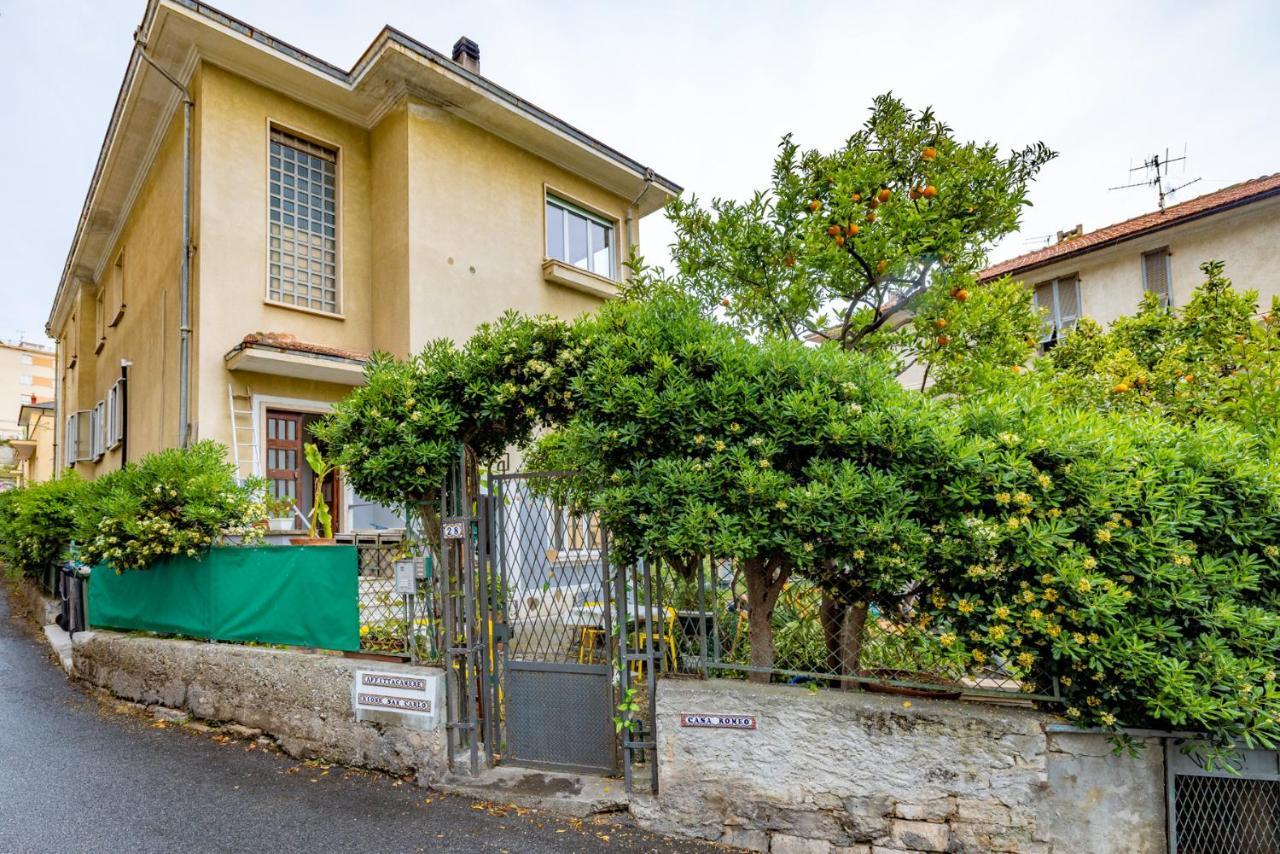 Casa Romeo Appartamento Con Posto Auto ฟีนาเลลีกูเร ภายนอก รูปภาพ